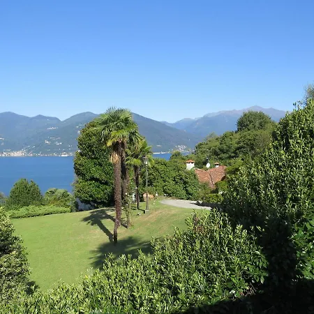 Apartment Casa Emilia Luino
